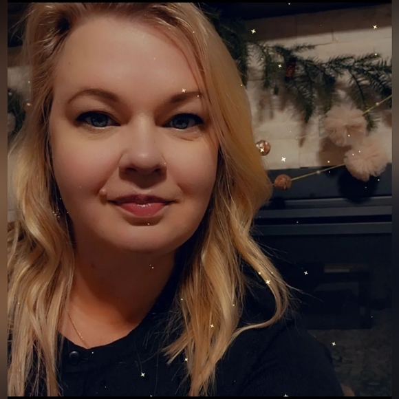 Meet your Posher, Yuliya - Picture 2 of 3